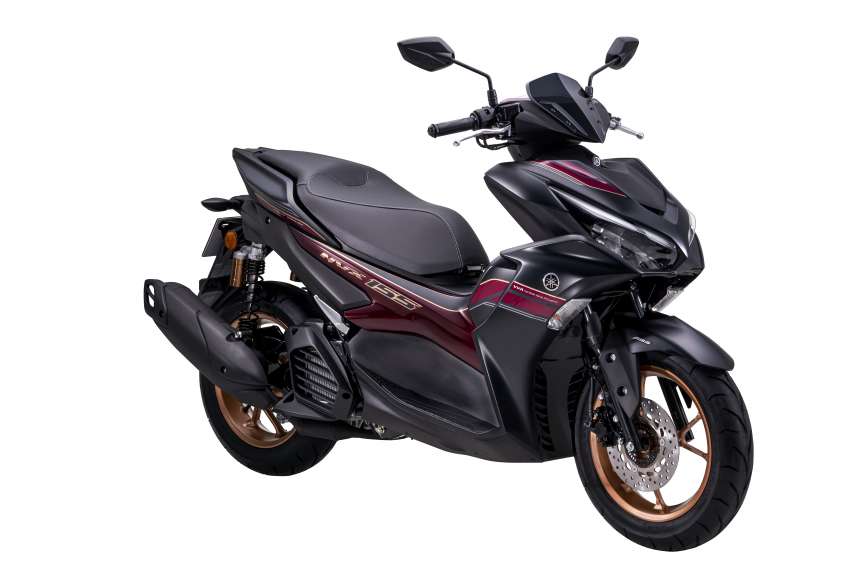 Yamaha NVX ABS