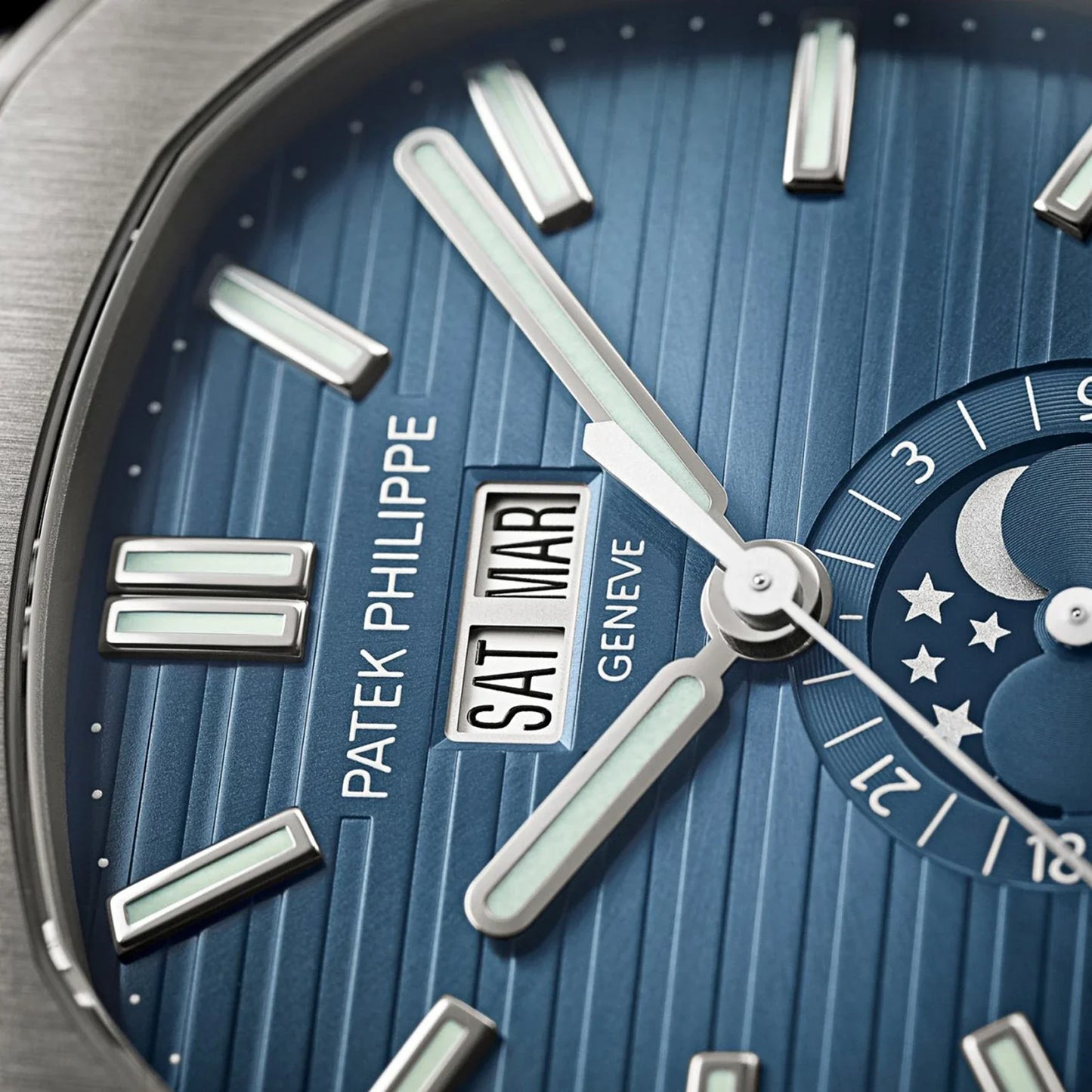 Nautilus Stainless Steel